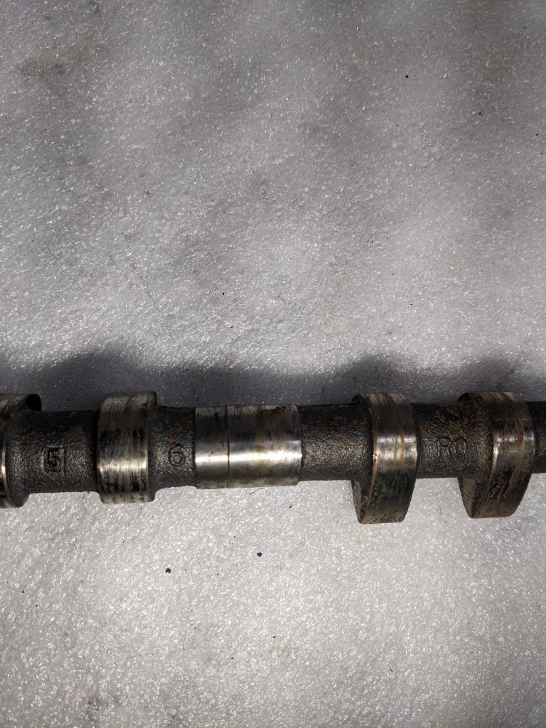 PORSCHE BOXSTER CAYMAN RIGHT EXHAUST CAMSHAFT 3.8L  997060014 USED 996.B.G.L.