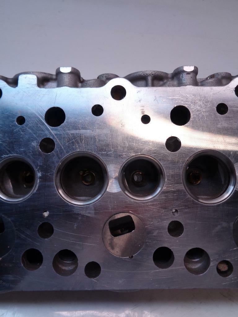 NEW ALUMINUM BARE 4 CYLINDER DIESEL CYLINDER HEAD FOR MITSUBISHI PAJERO L200 R8