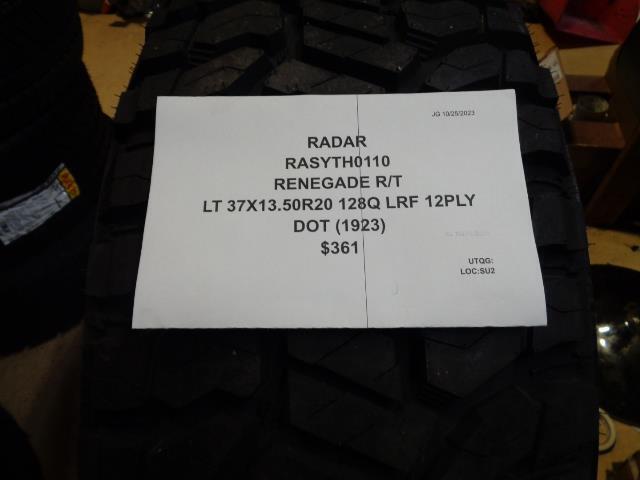 RADAR RENEGADE R/T LT 37 13.50 20 128Q LRF 12PLY TIRE RASYTH0110 BQ4 SU2