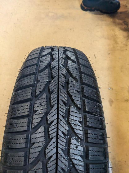 FIRESTONE WINTERFORCE 2 P 215 65 17 99S SL TIRE 149252 CQ2