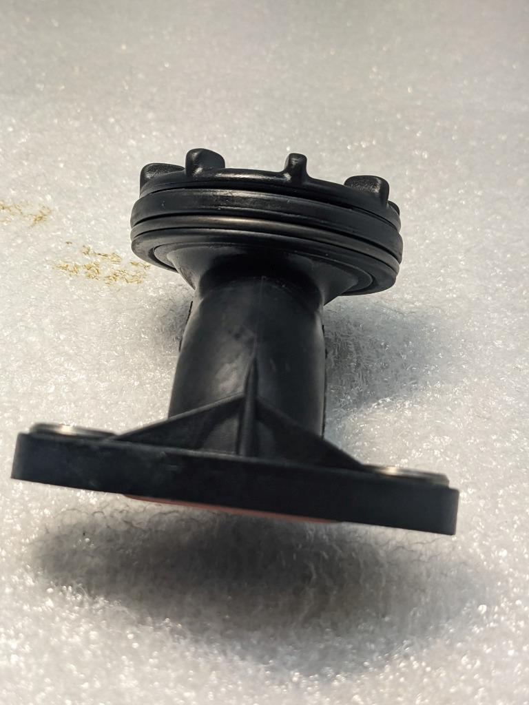 PORSCHE -2000/2008 987-996 OIL PICKUP TUBE FILTER 99610707557 USED 996GL2T1