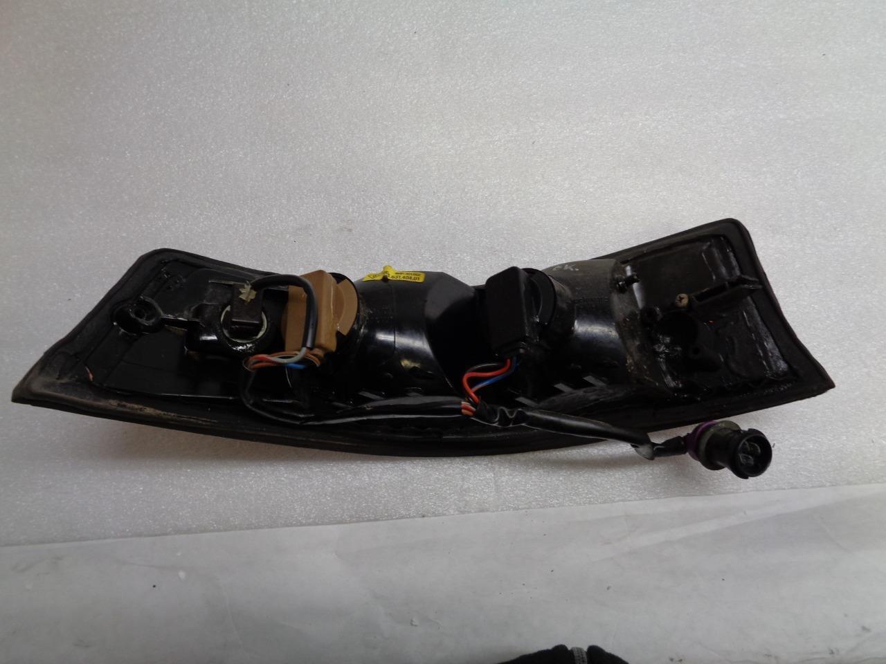 Porsche 964 Right Tail Light Assembly USED GENUINE 964 631 908 03 R25T4