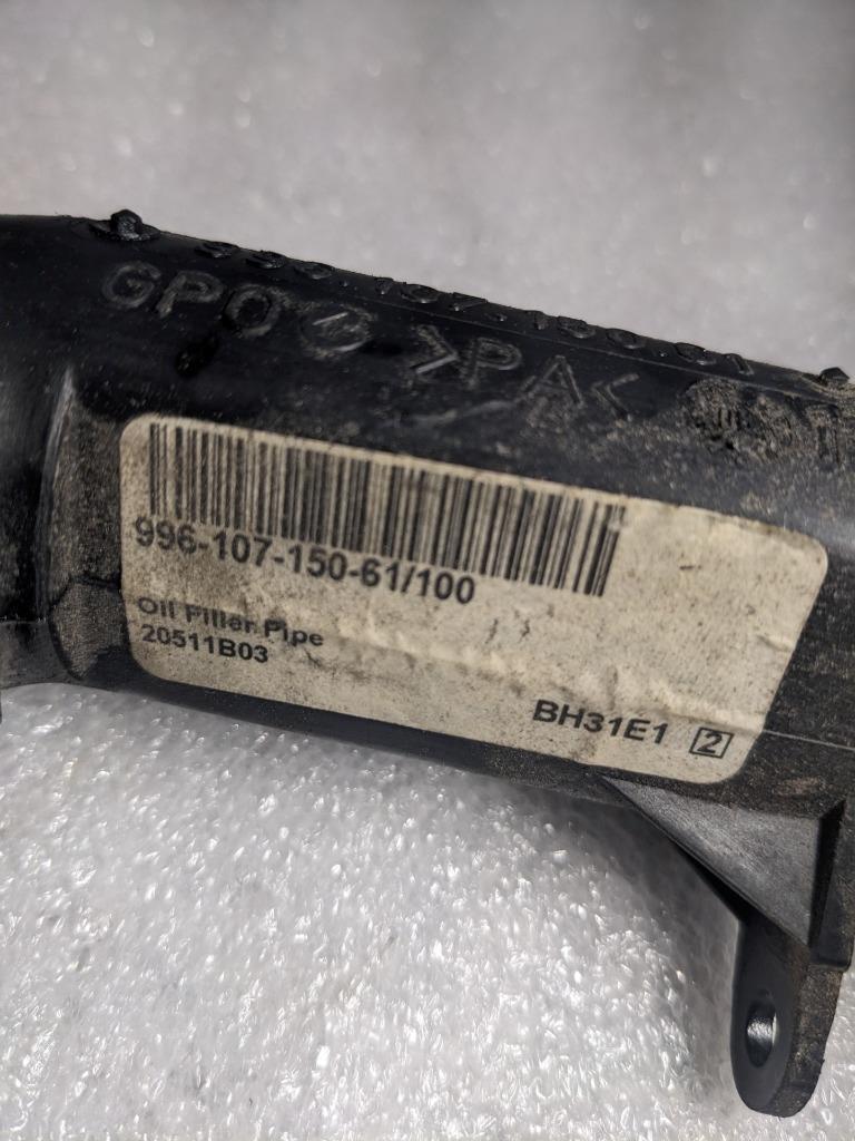 PORSCHE 996 997 OIL FILLER PIPE HOSE W CRANKCASE O-RING 99610715061 USED 996BGL