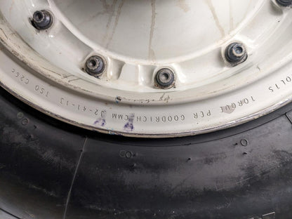 GOODRICH INBOARD WHEEL AND MICHELIN TIRE  30X8.8-15 HUB BORE 77MM 3-1531-3 B2