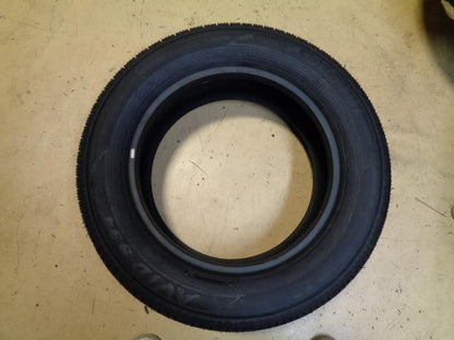 YOKOHAMA AVID S34FV P 215 60 16 94 H SL TIRE 110193250 BQ4