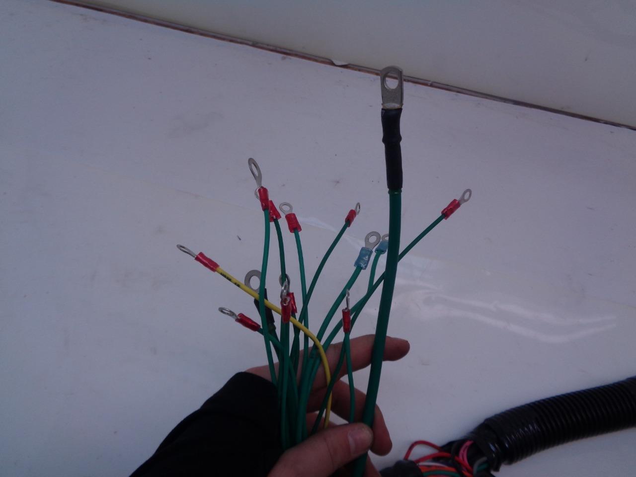 NEW MAIN WIRING HARNESS ME5114 676337-SEQ-1 W/ EATON BUSSMANN 15303-5 R12