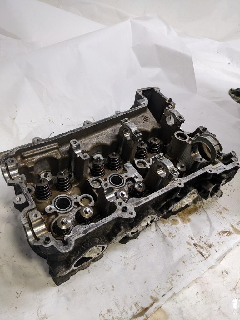 PORSCHE BOXSTER 987 05-08 COMPLETE CYLINDER HEAD 996104102CR USED 996G.L B3B2