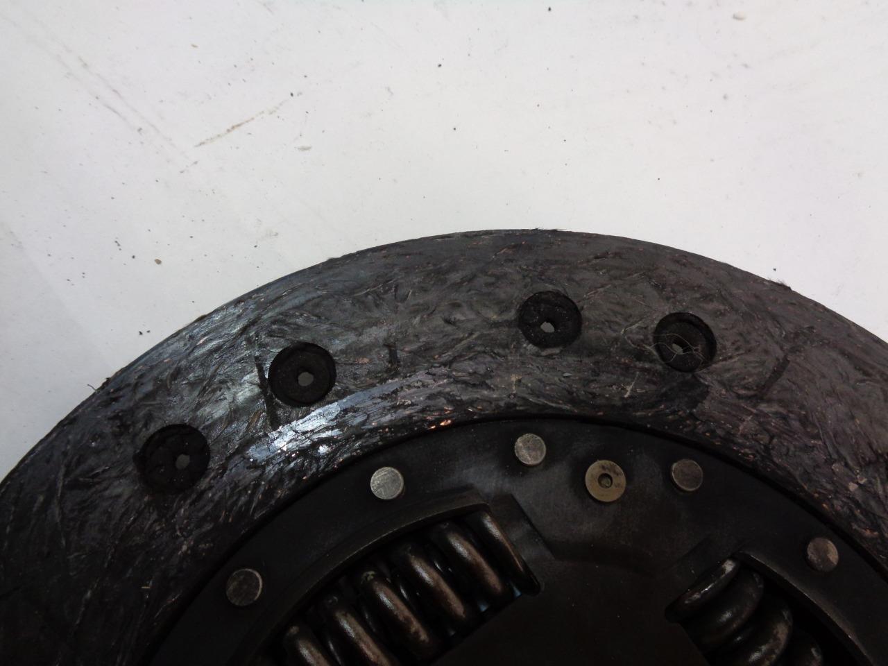 USED PORSCHE SACHS CLUTCH FRICTION DISC 996 116 013 51 R20T3