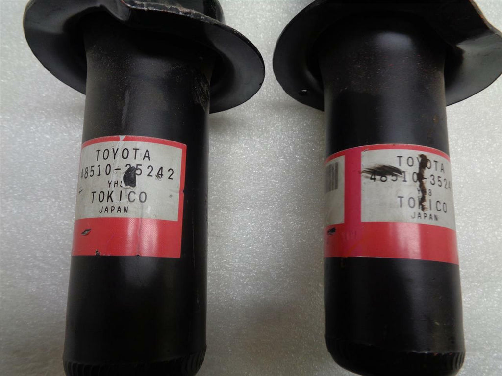 NEW PAIR OF GENUINE TOYOTA FRONT SHOCKS FOR '06-'09 4RUNNER 48510-35242 R9