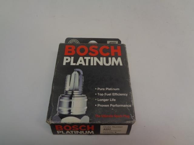 BRAND NEW BOSCH PLATINUM SPARK PLUG 12 PACK 4202 R13T3
