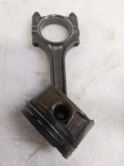 PORSCHE 996/911 CONNECTING PISTON RODS 9961031028R #3 USED 996BGL2T2