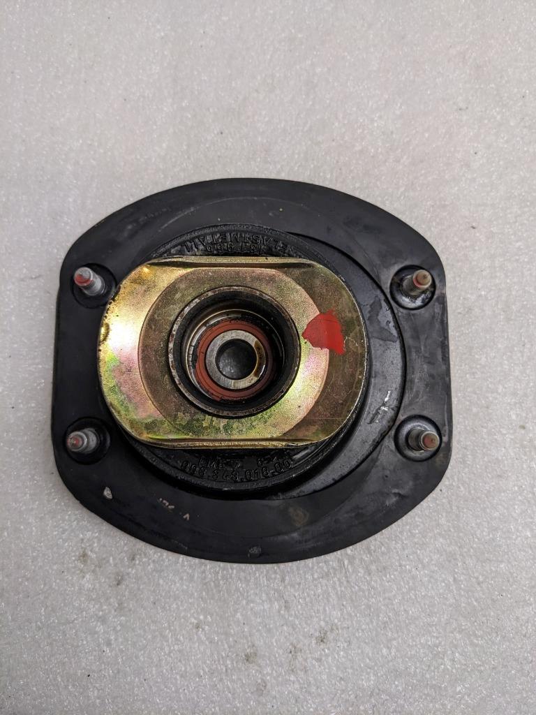 PORSCHE 99334301800 SHOCK ABSORBER MOUNT FOR 1995-1998 911 993 USED R20T8