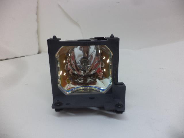 1 NEW GENUINE HITACHI PROJECTOR LAMP W/ HOUSING DT00471 FOR CP-S420 R28