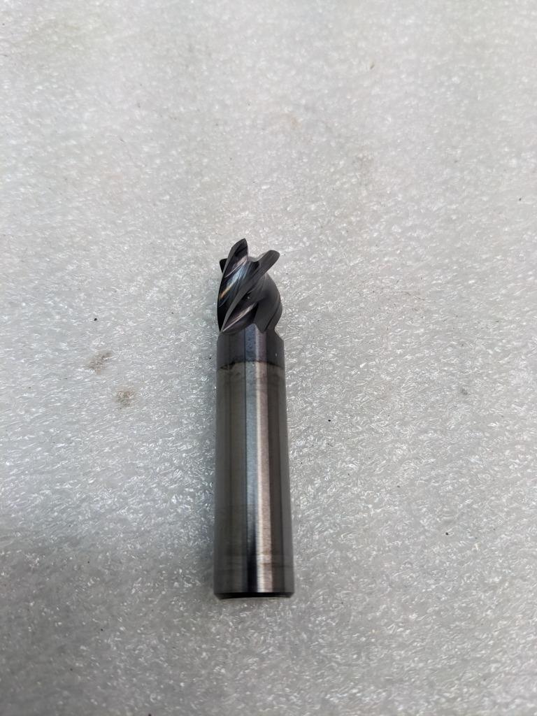 KENNMETAL HARVI 6676406 1/2" X 1/2" X 5/8" X 2 1/2" SOLID CARBIDE ENDMILL  R6TA