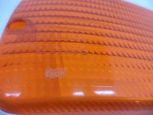 Porsche 87-95 Turn Signal Indicator Lenses PAIR w/ Gaskets NEW GENUINE R25T6