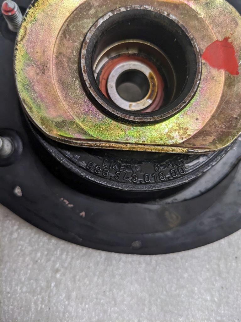 PORSCHE 99334301800 SHOCK ABSORBER MOUNT FOR 1995-1998 911 993 USED R20T8