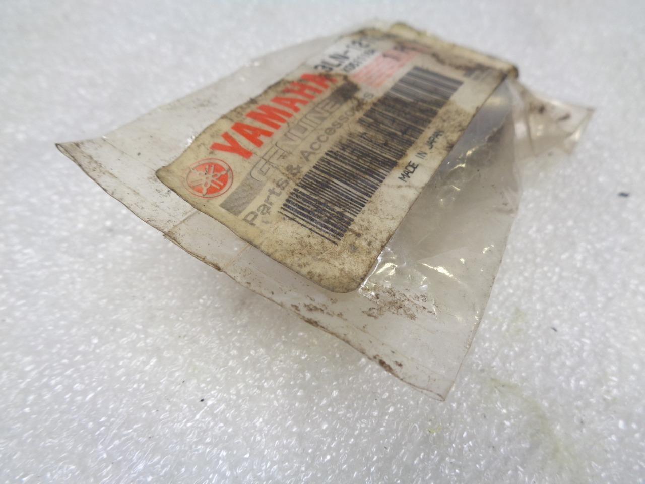 NEW YAMAHA LIFTER VALVE 3LN-12153-10 R16