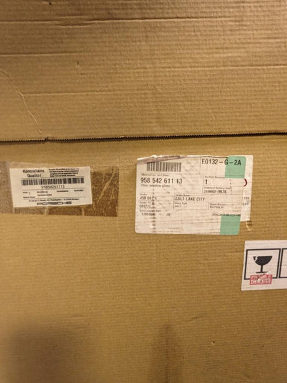 PORSCHE 95854261113 DOOR GLASS FOR CAYENNE 2011-2018 NEW PGB2