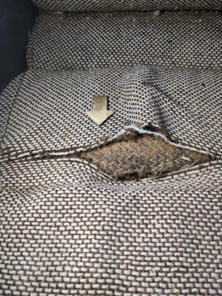 PORSCHE 1981 998 BROWN RECLINING MANUAL SEAT FOR PORSCHE (RIGHT) USED B2