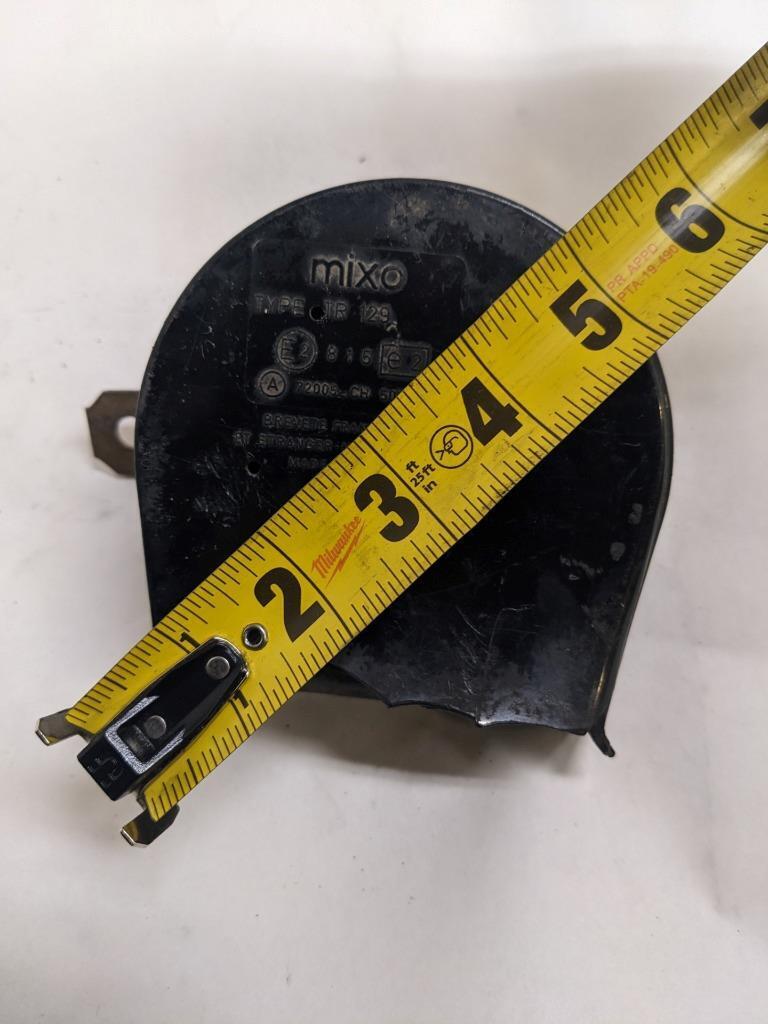 PORSCHE 84-91 944 LOW PITCH TONE ELECTRIC HORN SIREN MIXO TR129  USED R21T2