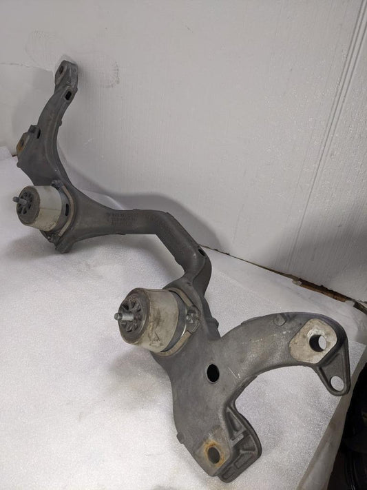 PORSCHE CAYENNE ENGINE CRADLE CROSSMEMBER-SUBFRAME 94837530902 USED 996B.G.L.