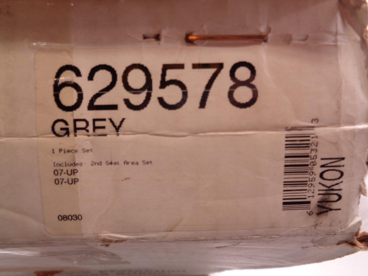 NEW LUND GREY SECOND ROW CATCH ALL FLOOR LINER FOR GMC YUKON 2007 & UP 629578 SR
