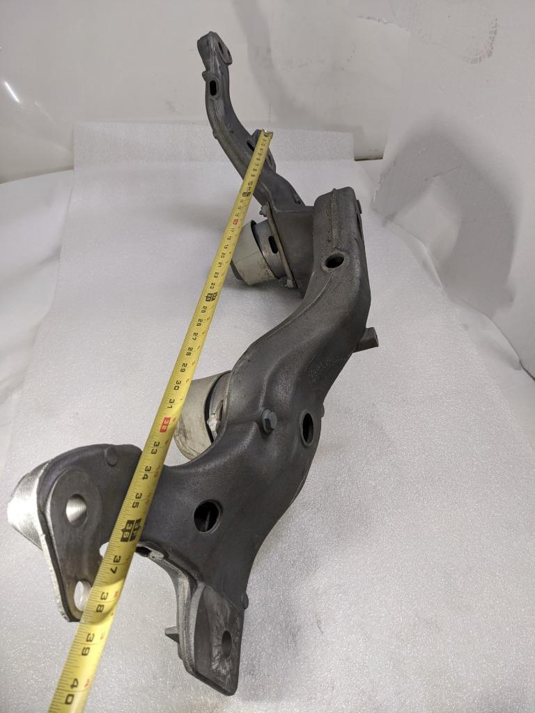 PORSCHE CAYENNE ENGINE CRADLE CROSSMEMBER-SUBFRAME 94837530902 USED 996B.G.L.