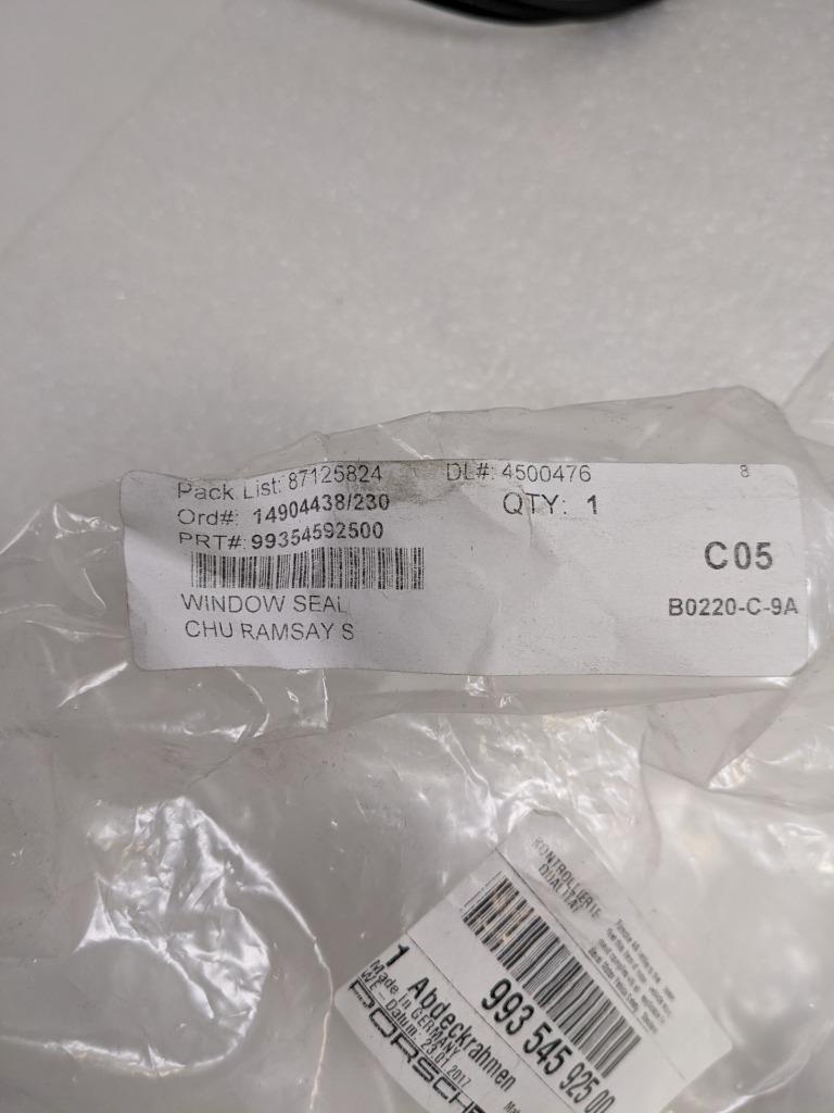 PORSCHE 99354592500 REAR WINDOW SEAL FOR 1994 993 CARRERA 2 COUPE NEW PGB2TB