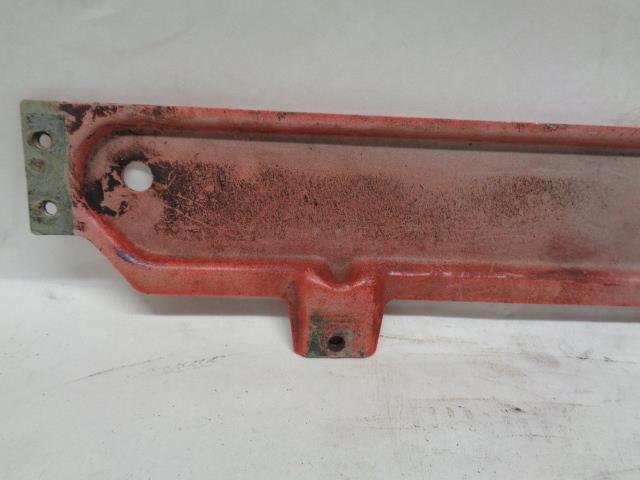 USED PORSCHE 944 TURBO AIR DUCT MOUNT BRACKET RED 951 501 125 00 R24