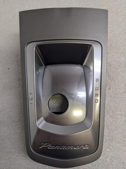 PORSCHE 97055316100DMN INSERT COVER PLATE FOR PANAMERA NEW PGB2TA