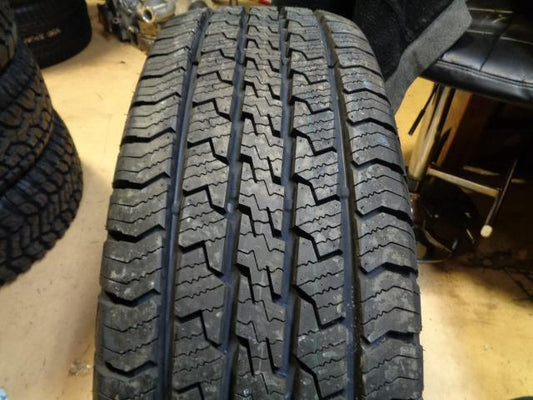 GT RADIAL ADVENTURO HT OWL LT 265 70 17 121/118S LRE 10PLY AS141 BQ4