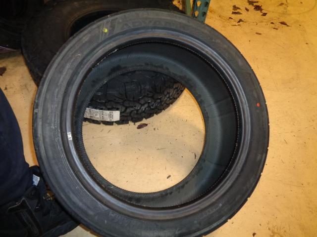 YOKOHAMA ADVAN NEOVA AD09 P 295 35 18 103W XL TIRE 110111943 BQ4