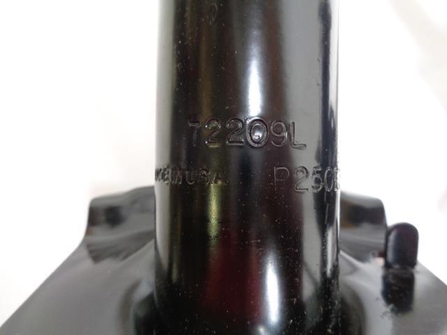 1 PAIR OF NEW MONROE PREMIUM REFLEX STRUT 72210 R33