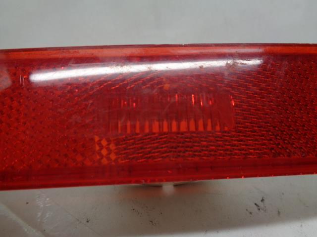 USED PORSCHE REAR LEFT SIDE MARKER LENS ONLY 944 631 425 02 R25T4