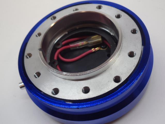 AJP SLIM QUICK RELEASE RACING STEERING WHEEL ADAPTER HUB KIT BLUE QR-003BL R16