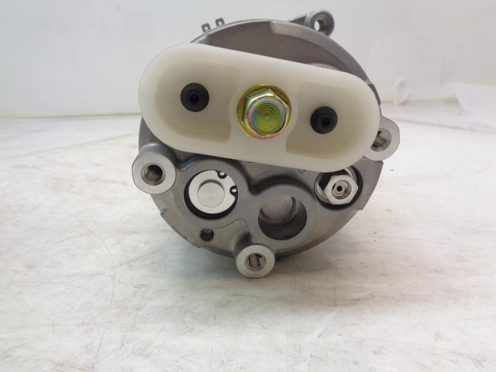 NEW CARQUEST 281269 AC COMPRESSOR 1995-1996 CHEVROLET, GMC R1