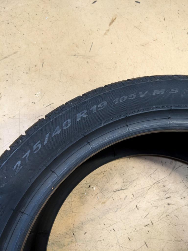 NOS PIRELLI WINTER W240 SOTTOZERO S.II *BMW  P 275 40 19 105V XL TIRE 2155500