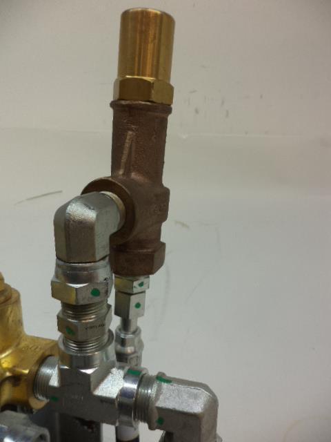 NEW HIGH PRESSURE PENTAIR 46232-220 HYDRAULIC CAR WASH PUMP 1800PSI 8GMP R34