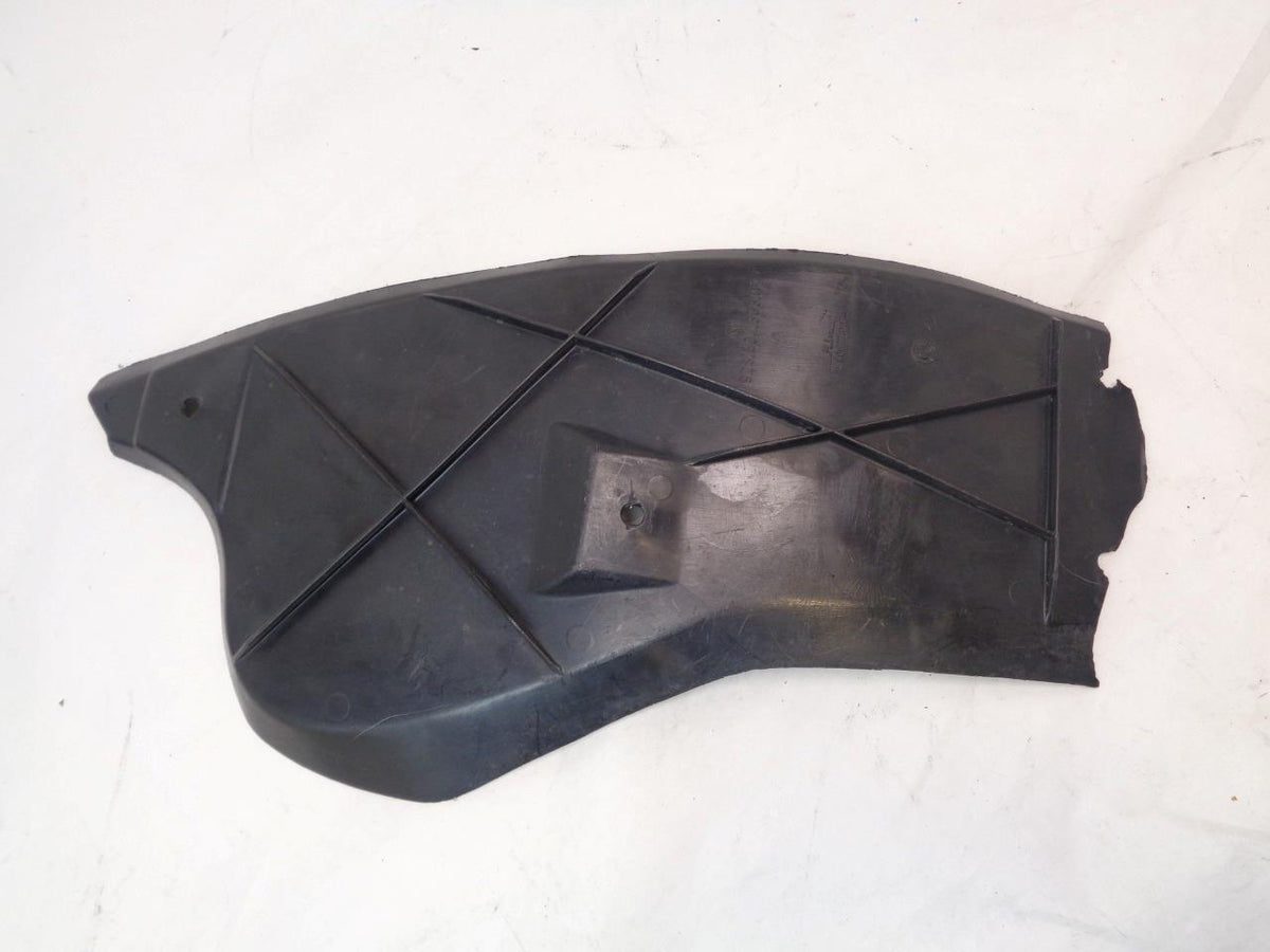 GENUINE PORSCHE 928 WHEEL COVER SPLASH GUARD 928.504.303.02 (DAMAGED) R24T7