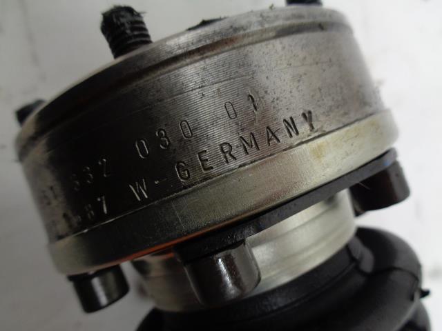REMAN GENUINE PORSCHE REAR AXLE CV JOINT HALF SHAFT 37K MILES 951 332 030 01 R20