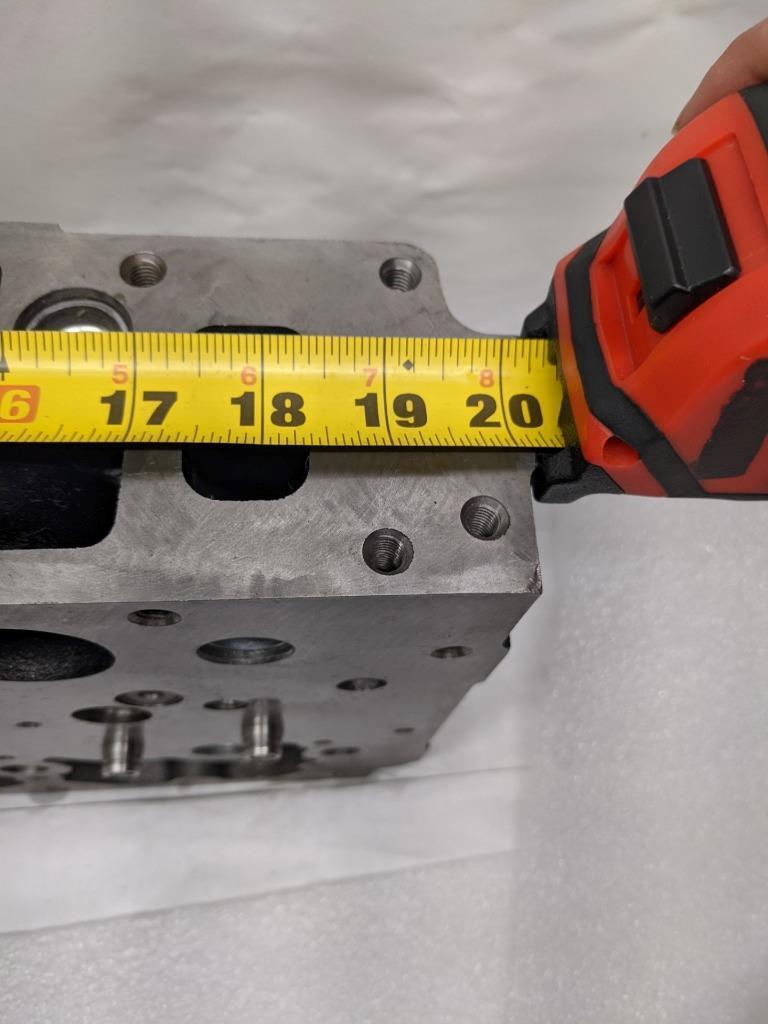 NEW HOLLAND CYLINDER HEAD FITS IVECO ENGINE(S) FC5CE5454 504389002 USED I2