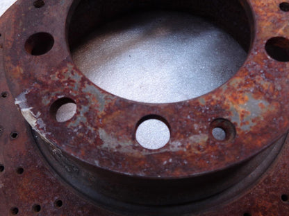 1 USED GENUINE PORSCHE BRAKE DISC FOR PORSCHE 911/930 930 352 045 01 R24T5