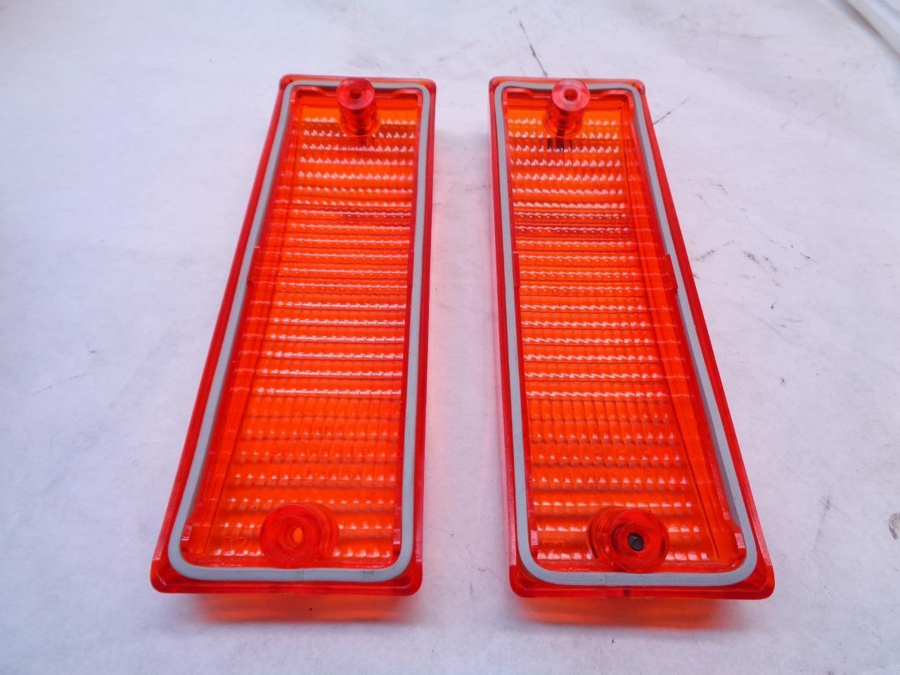 GENUINE PAIR PORSCHE 911 930 74-89 SIDE MARKER LENSES 91163192000 R21T3