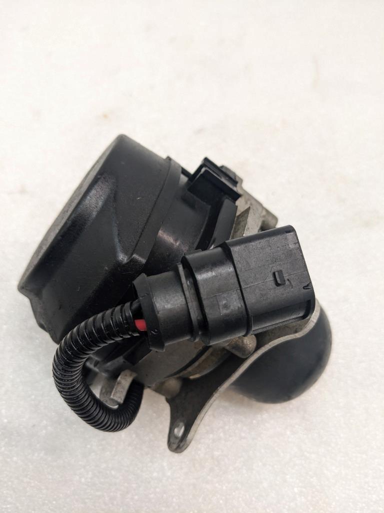 PORSCHE PANAMERA 970 SECONDARY AIR PUMP 95B131337 USED R20