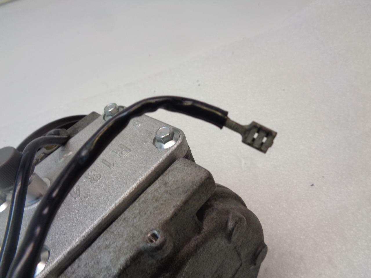 USED DENSO 471-1130 AC COMPRESSOR W/ CLUTCH FOR PORSCHE 911 1989-1997 R2