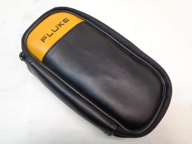 NEW  DIGITAL PROBE THERMOMETER W/ CARRYING CASE R4TB