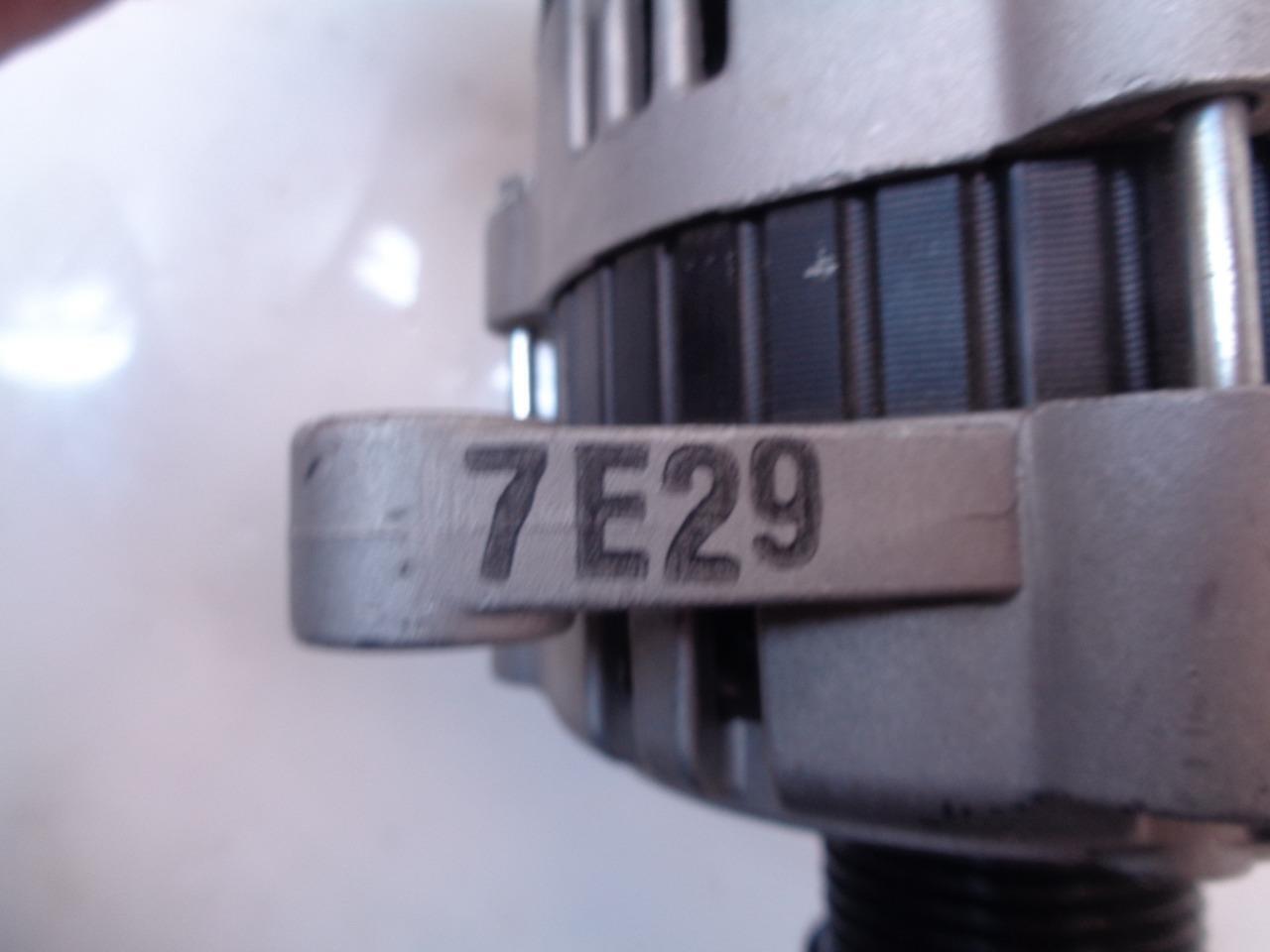 NEW ALTERNATOR WITH PULLEY 12V 7E29 R14B1