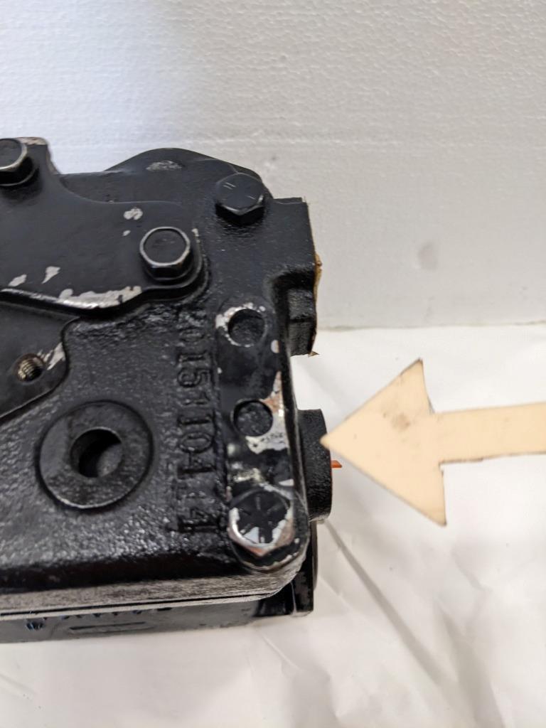 Bendix Tu-Flo 750 Air Compressor 065198 NEW BSIG1