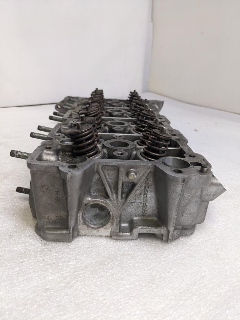 PORSCHE 948104104 LEFT ENGINE CYLINDER HEAD FOR 03-06 CAYENNE 4.5L USED #1 I2