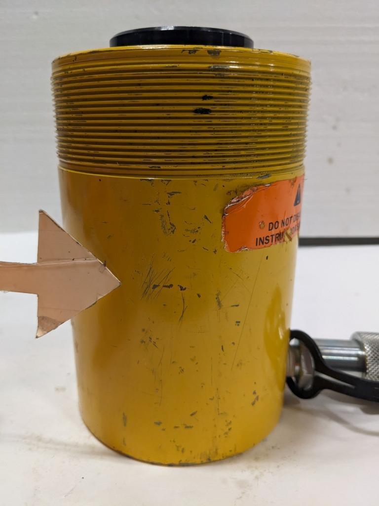 ENERPAC RCH302 30 TON 10K PSI HOLLOW PLUNGER HYDRAULIC CYLINDER BSRG5